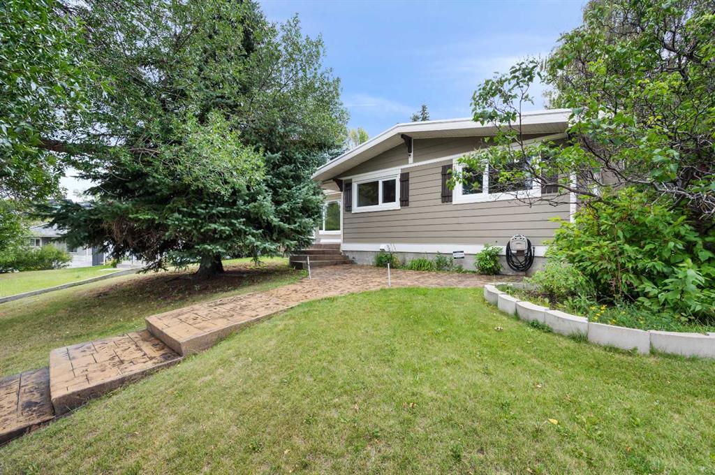 Picture of 1307 Rosehill Drive NW, Calgary Real Estate Listing