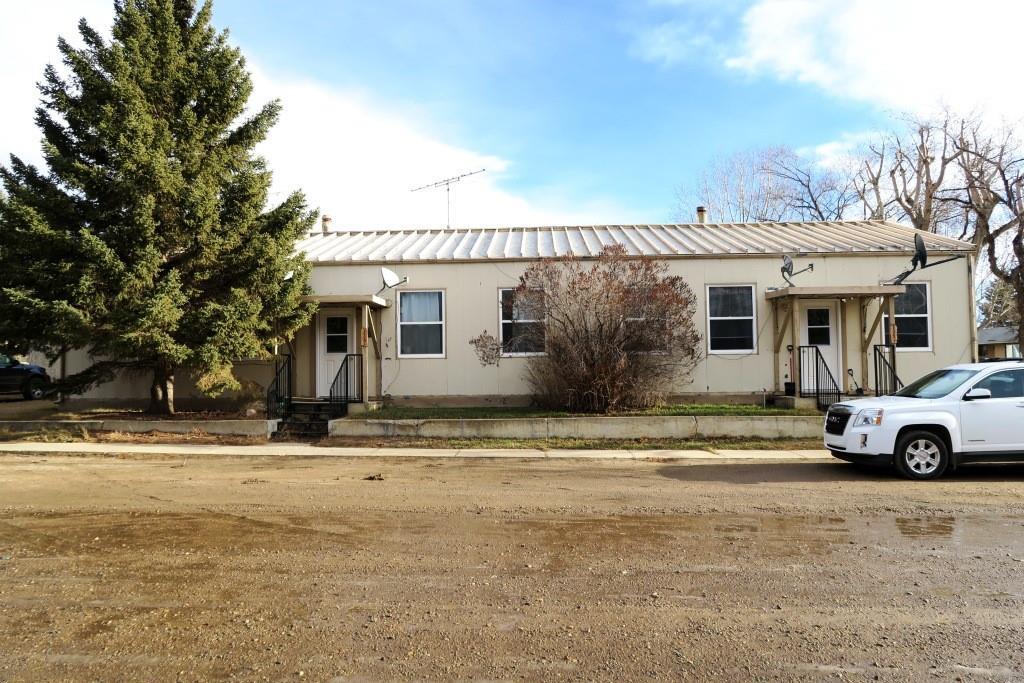 Picture of 139 1 Street S, Lomond Real Estate Listing