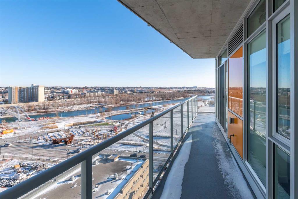 Picture of 1304, 624 8 Avenue SE, Calgary Real Estate Listing