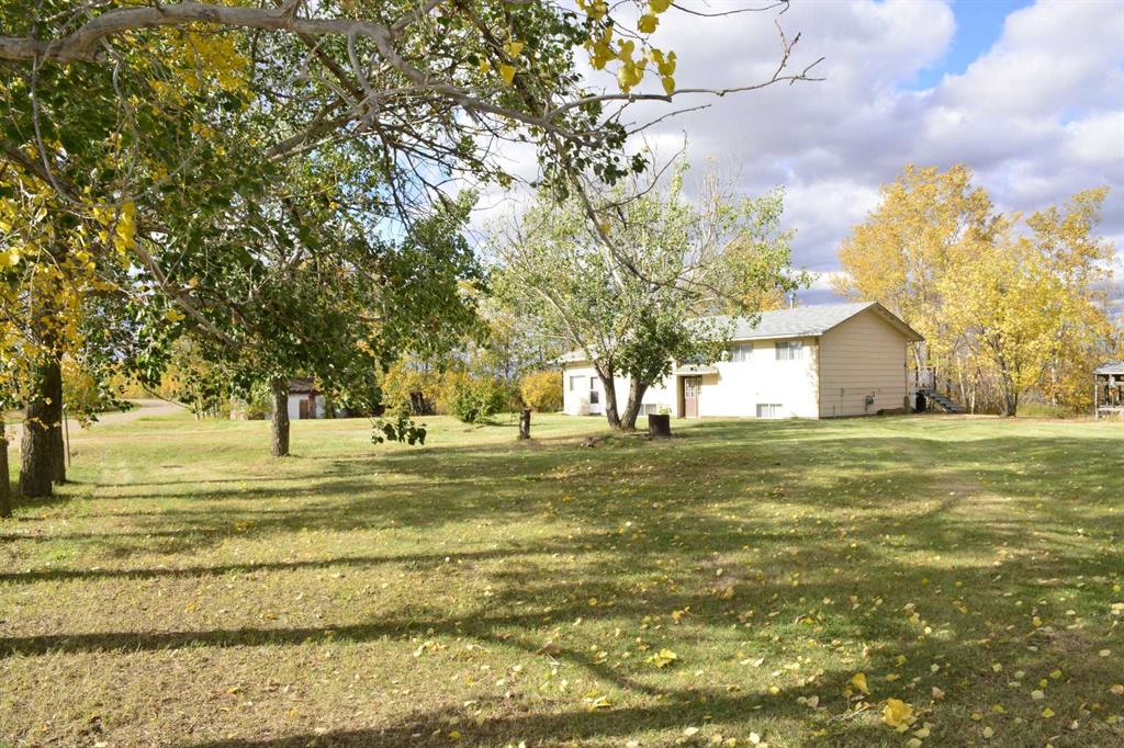 Picture of 22004 TWP 821  , Rural Northern Sunrise County Real Estate Listing