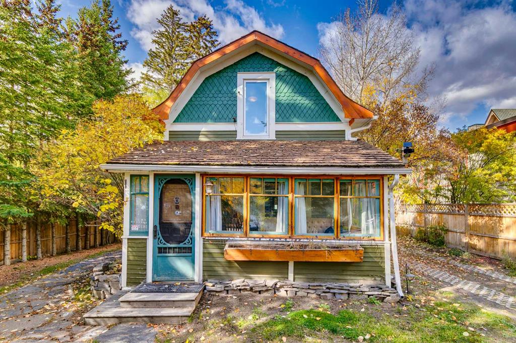 Picture of 345 Beaver Street , Banff Real Estate Listing