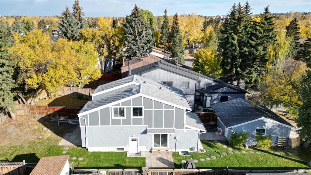 Picture of 989 Ranchview Crescent NW, Calgary Real Estate Listing