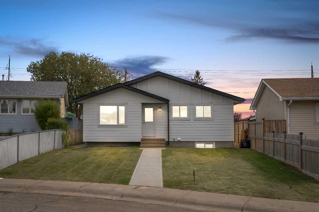 Picture of 1531 Maitland Drive NE, Calgary Real Estate Listing