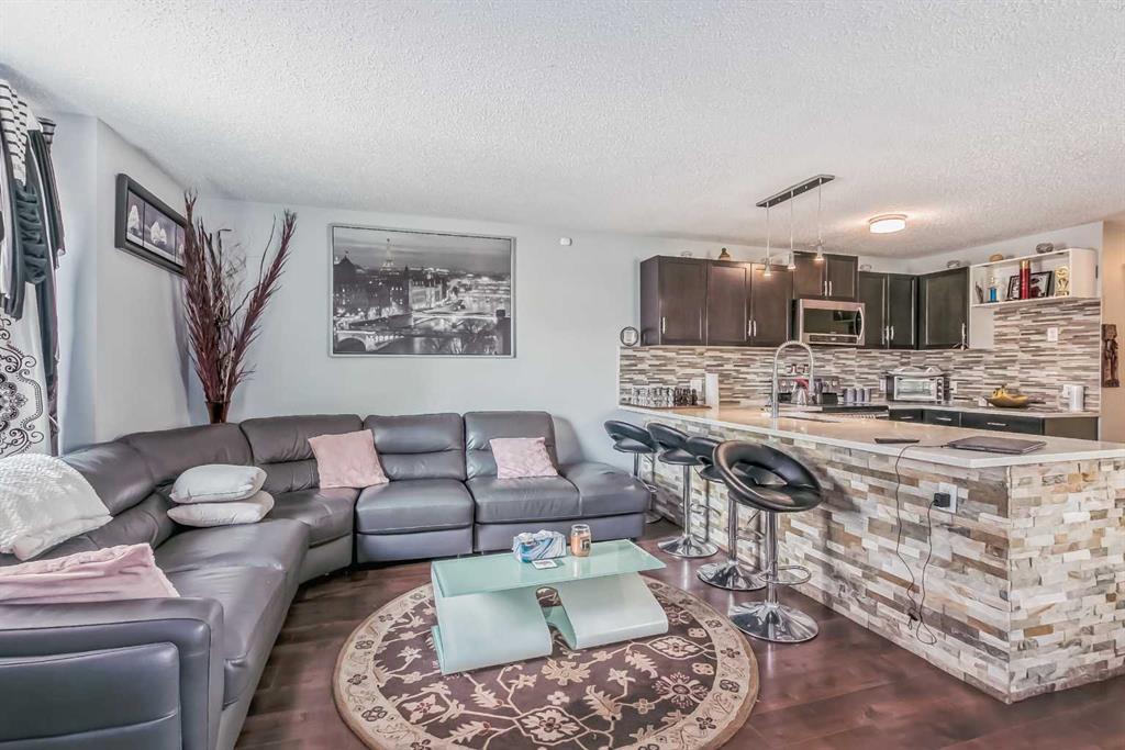 Picture of 160 Erin croft Crescent SE, Calgary Real Estate Listing