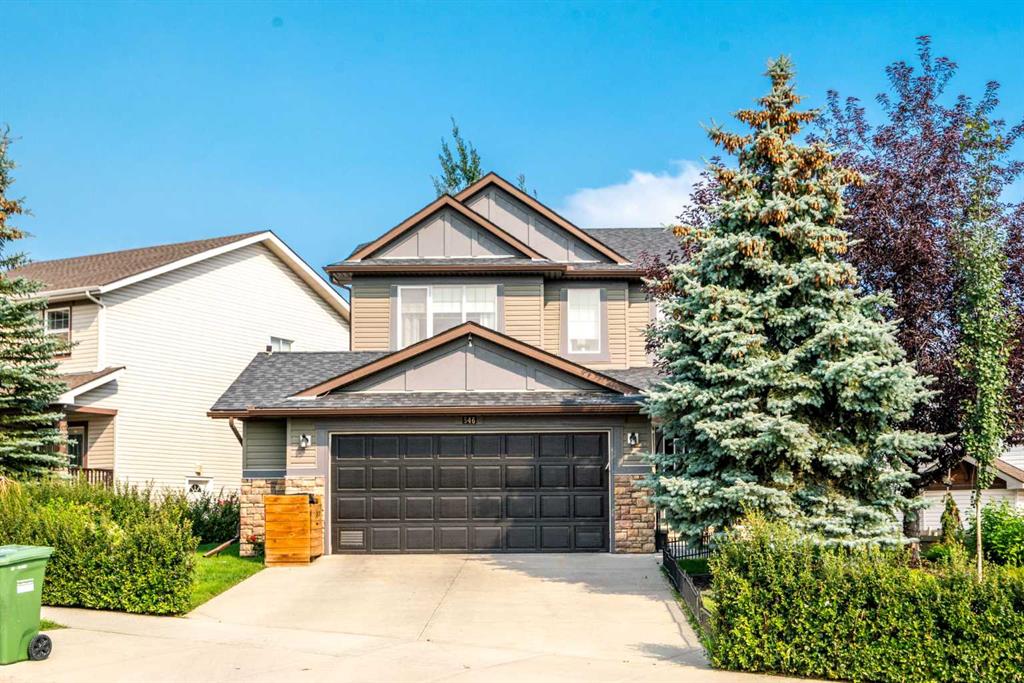 Picture of 546 Panamount Boulevard NW, Calgary Real Estate Listing