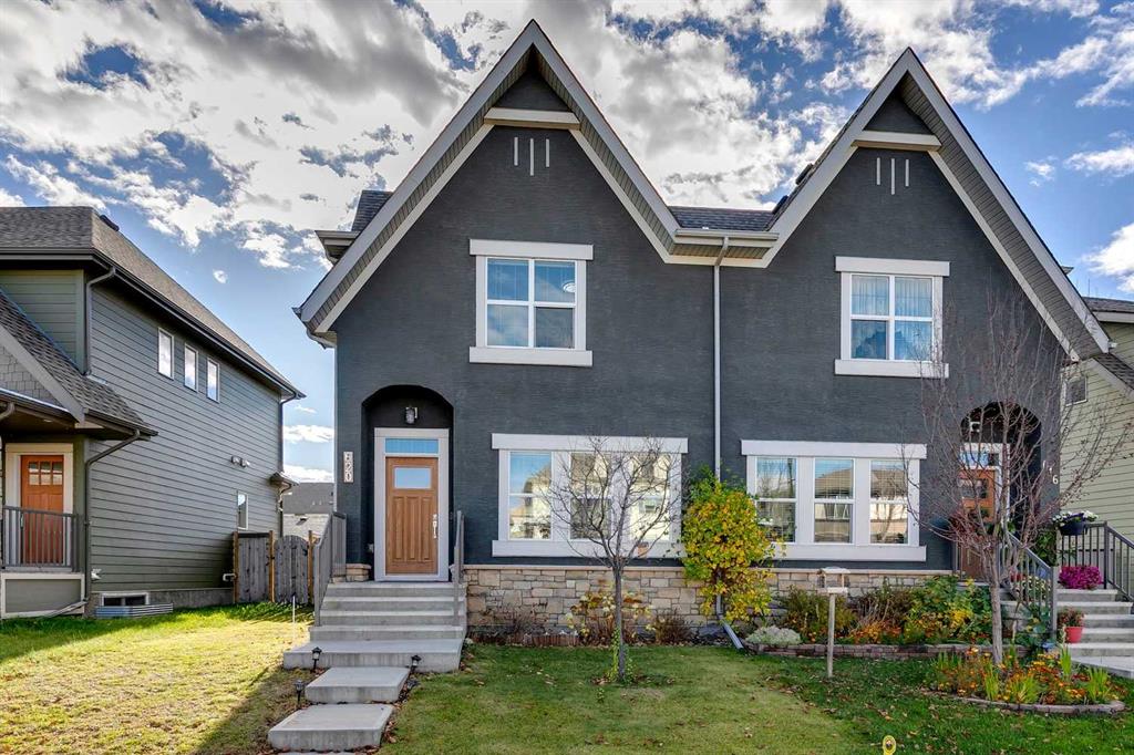 Picture of 620 Mahogany Boulevard SE, Calgary Real Estate Listing