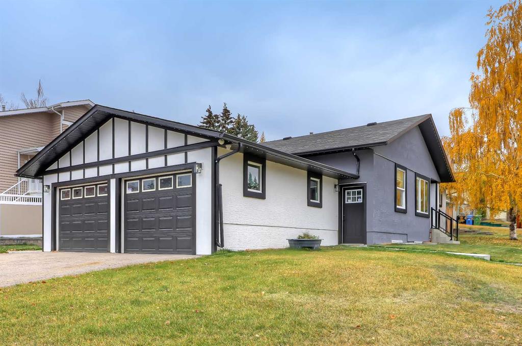 Picture of 115 Edgepark Boulevard NW, Calgary Real Estate Listing