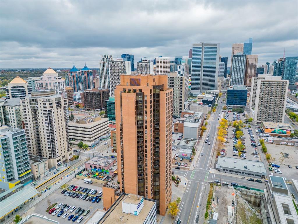 Picture of 2402, 1100 8 Avenue SW, Calgary Real Estate Listing