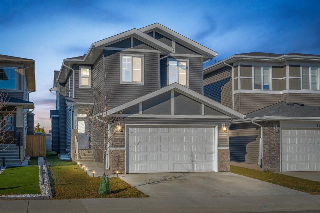 Picture of 126 Creekside Way SW, Calgary Real Estate Listing