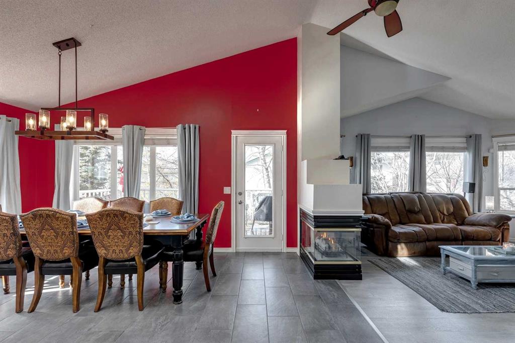 Picture of 178 Tuscarora Circle NW, Calgary Real Estate Listing