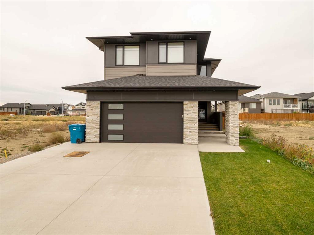 Picture of 1645 Sixmile View S, Lethbridge Real Estate Listing