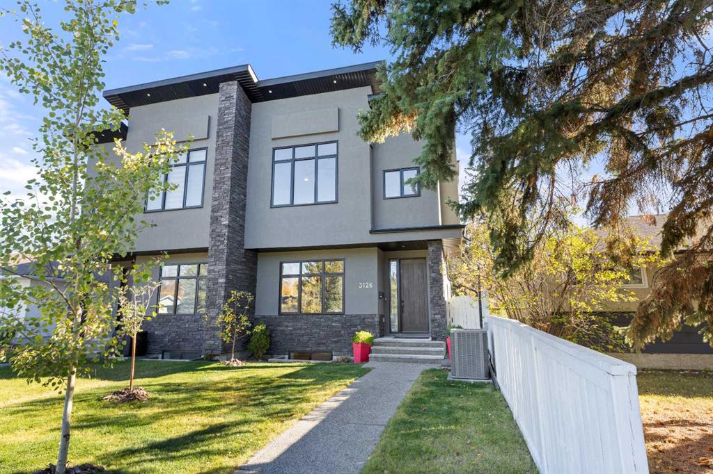 Picture of 3126 45 Street SW, Calgary Real Estate Listing