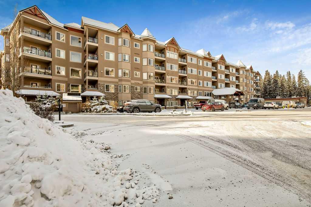 Picture of 202, 10 Discovery Ridge Close SW, Calgary Real Estate Listing