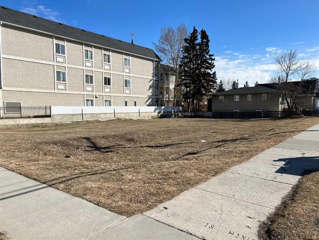 Picture of 34 6A Street NE, Calgary Real Estate Listing