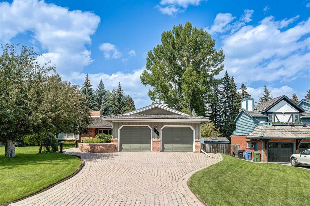 Picture of 127 Eagle Ridge Drive SW, Calgary Real Estate Listing