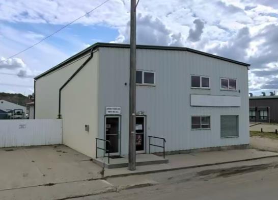 Picture of 9615 90 Avenue , Peace River Real Estate Listing
