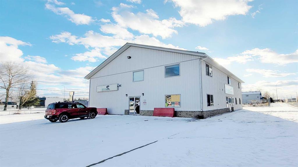 Picture of 4707 3 Avenue  , Edson Real Estate Listing