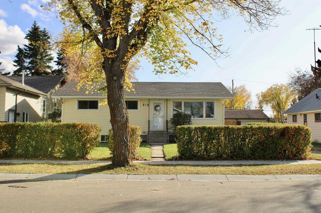 Picture of 5911 51 Avenue , Stettler Real Estate Listing