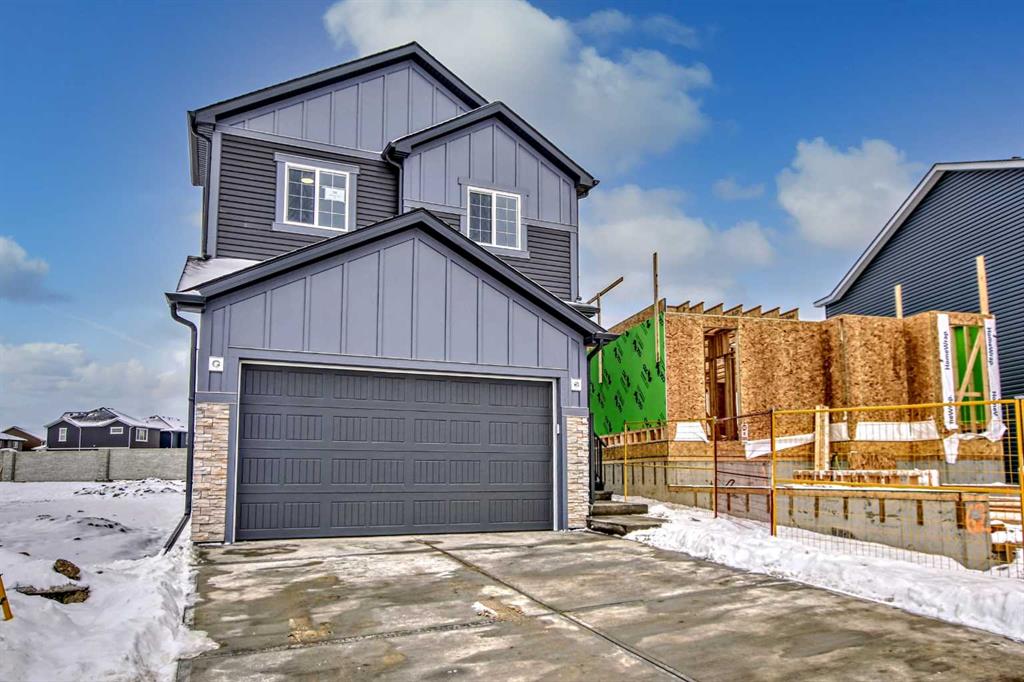 Picture of 58 Amblehurst Way NW, Calgary Real Estate Listing