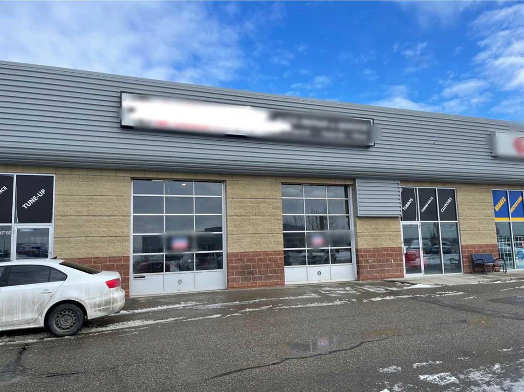 Picture of 129 & 133, 11450 29 Street SE, Calgary Real Estate Listing