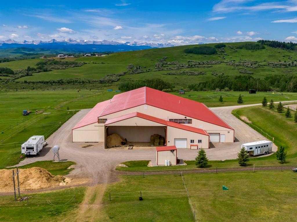 Picture of 482074 144 Street W, Rural Foothills County Real Estate Listing