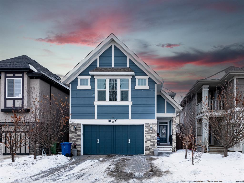Picture of 18 Mahogany Green SE, Calgary Real Estate Listing