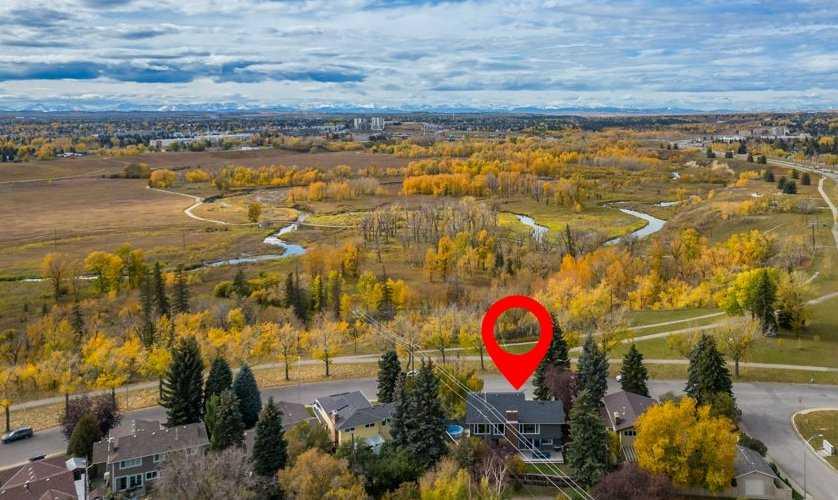 Picture of 13816 Park Estates Drive SE, Calgary Real Estate Listing