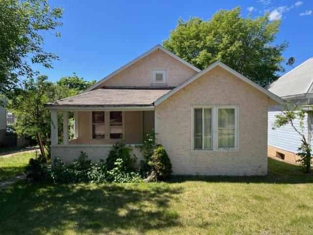 Picture of 10012 102 Street , Peace River Real Estate Listing