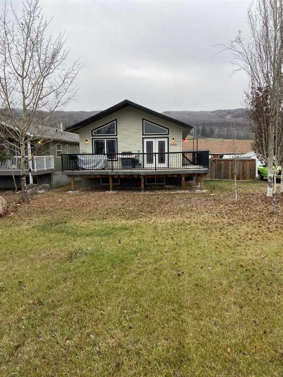 Picture of 10410 90 Street , Peace River Real Estate Listing