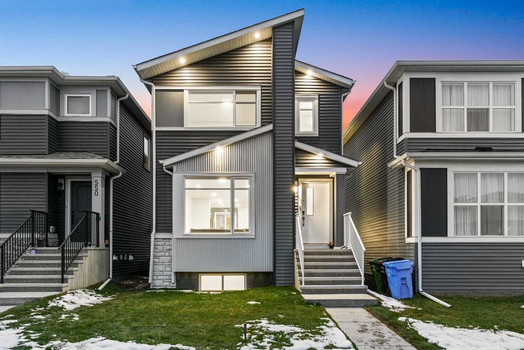 Picture of 554 Corner Meadows Way NE, Calgary Real Estate Listing