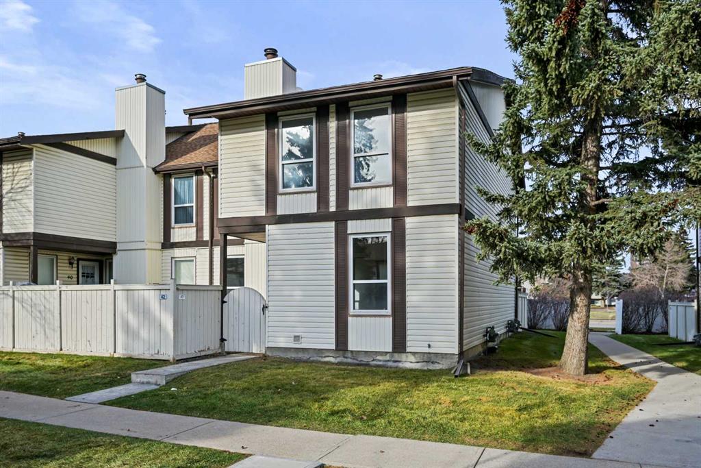 Picture of 42, 3200 60 Street NE, Calgary Real Estate Listing
