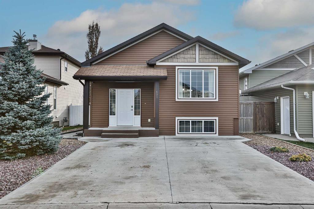 Picture of 631 Parkside Drive , Coaldale Real Estate Listing
