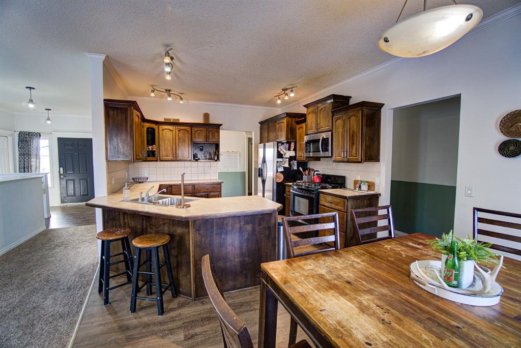 Picture of 28 Skyline Crescent , Claresholm Real Estate Listing