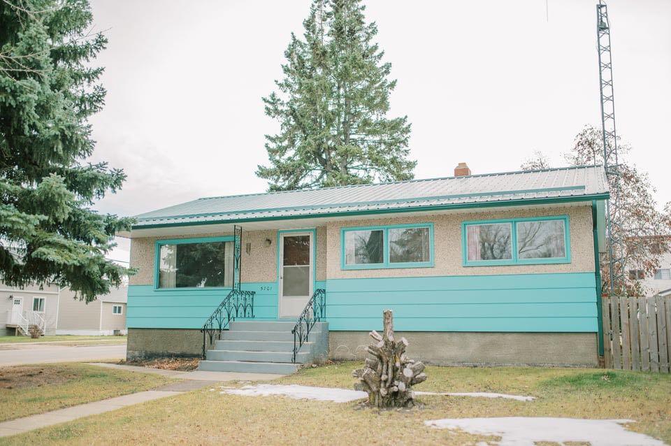 Picture of 5701 51 Avenue , Stettler Real Estate Listing