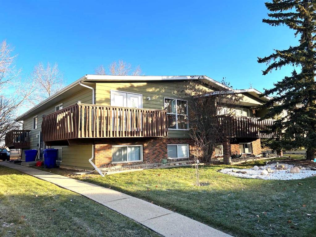 Picture of B, 6118 53 Street , Olds Real Estate Listing