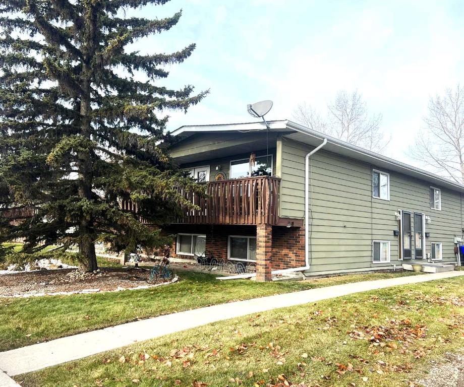 Picture of C, 6118 53 Street , Olds Real Estate Listing