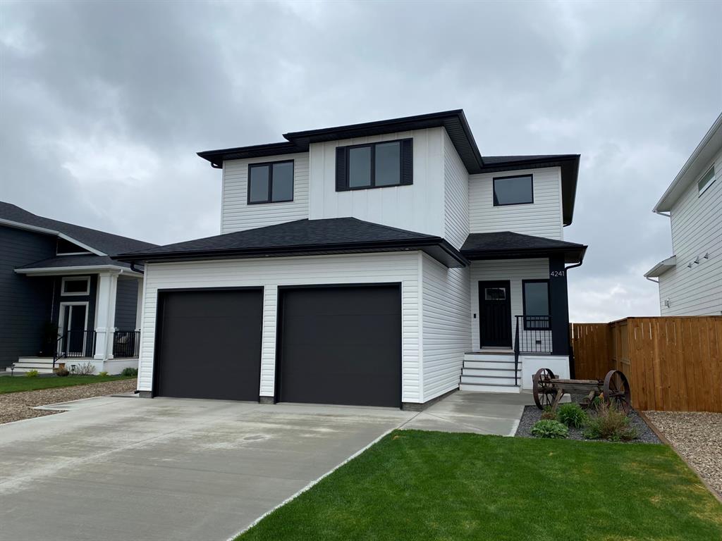 Picture of 4241 60 Avenue , Taber Real Estate Listing