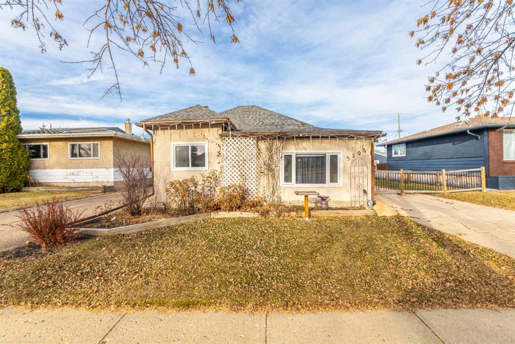 Picture of 5208 46 Street , Lloydminster Real Estate Listing