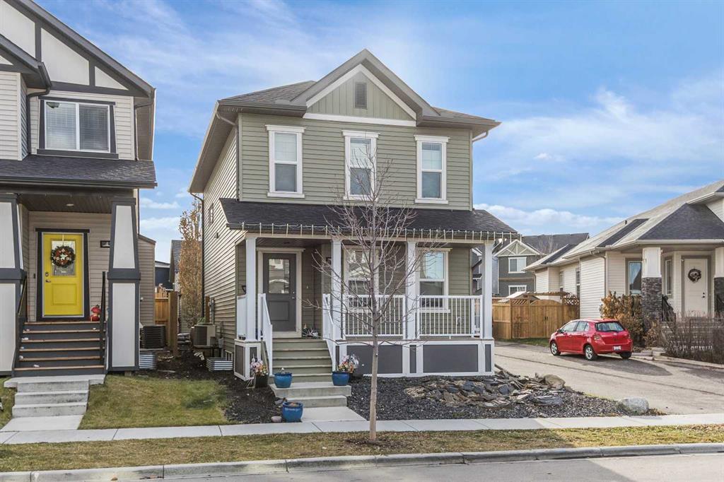 Picture of 43 Ravensmoor Manor SE, Airdrie Real Estate Listing