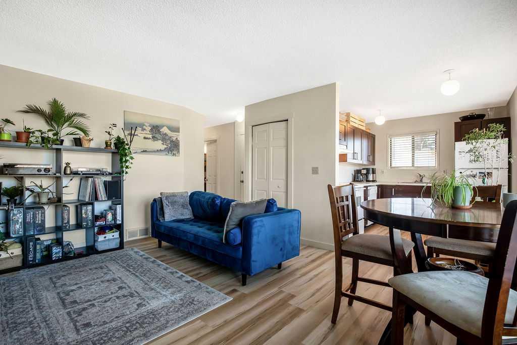 Picture of 6640 Bowwood Drive NW, Calgary Real Estate Listing