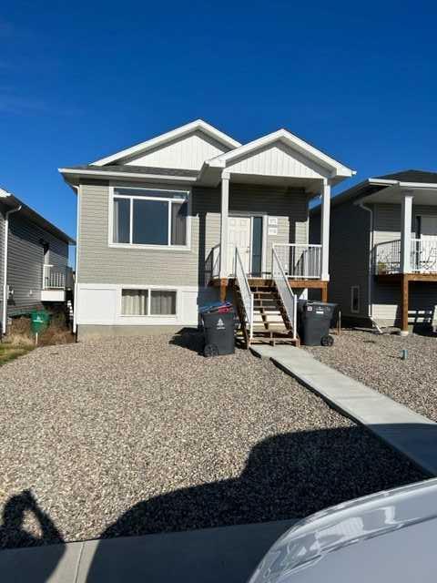 Picture of 975 40 Avenue N, Lethbridge Real Estate Listing