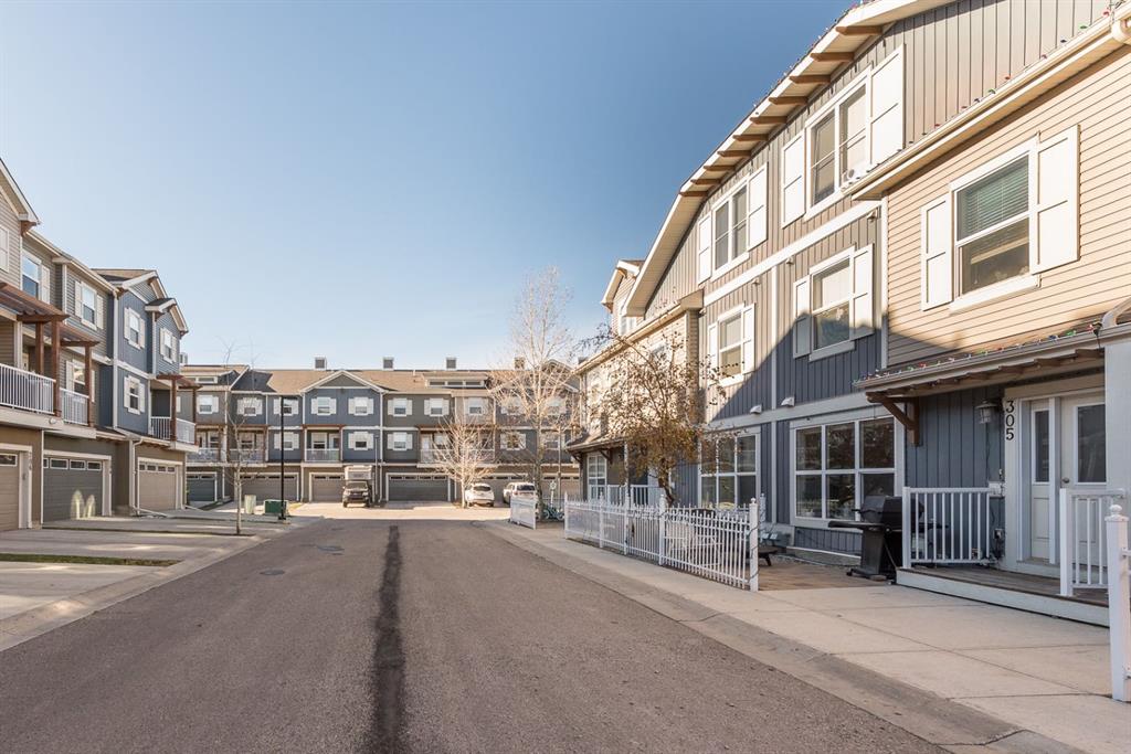 Picture of 309, 10 Auburn Bay Avenue SE, Calgary Real Estate Listing