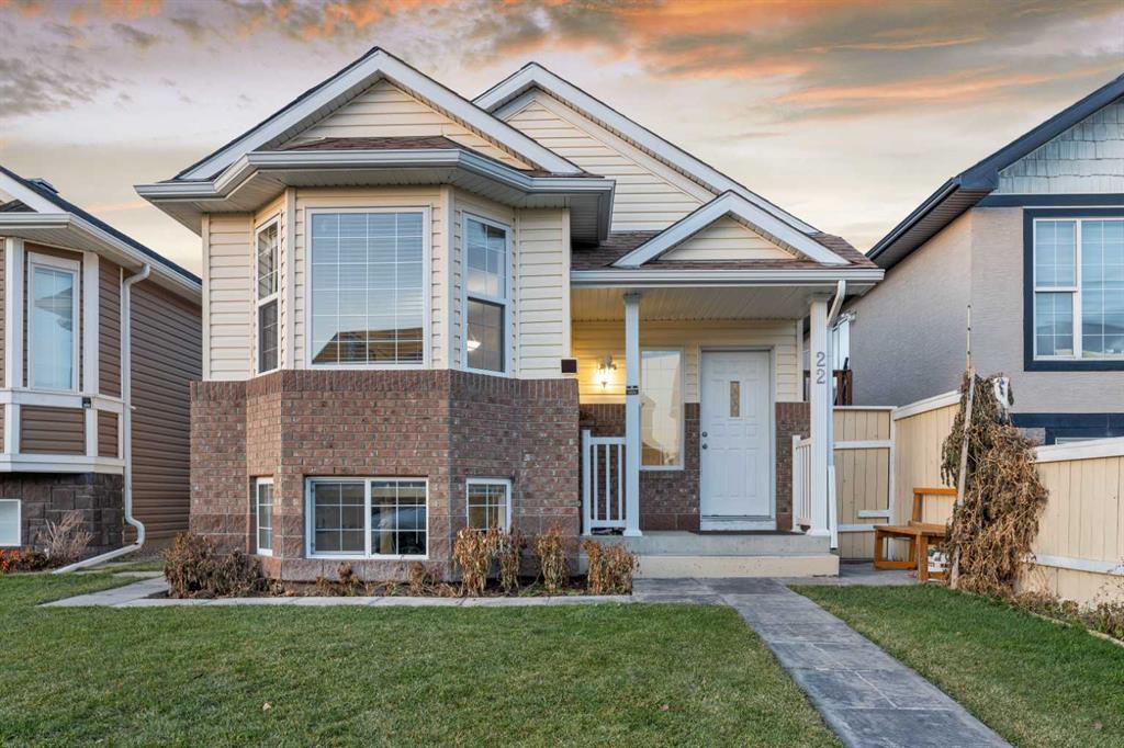 Picture of 22 Saddlefield Crescent NE, Calgary Real Estate Listing
