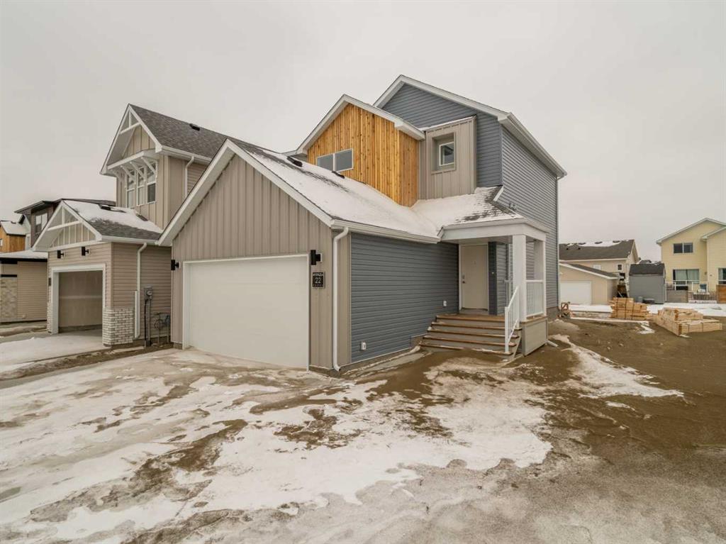 Picture of 201 Blackwolf Pass N, Lethbridge Real Estate Listing