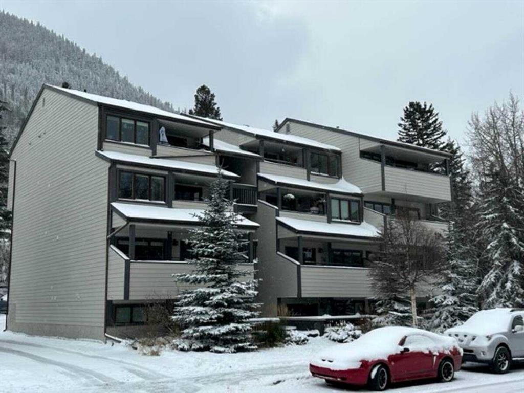 Picture of 303, 526 Banff Avenue , Banff Real Estate Listing