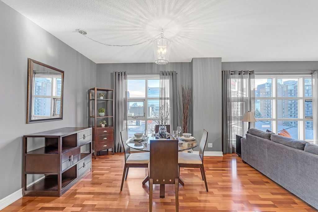 Picture of 704, 110 7 Street SW, Calgary Real Estate Listing