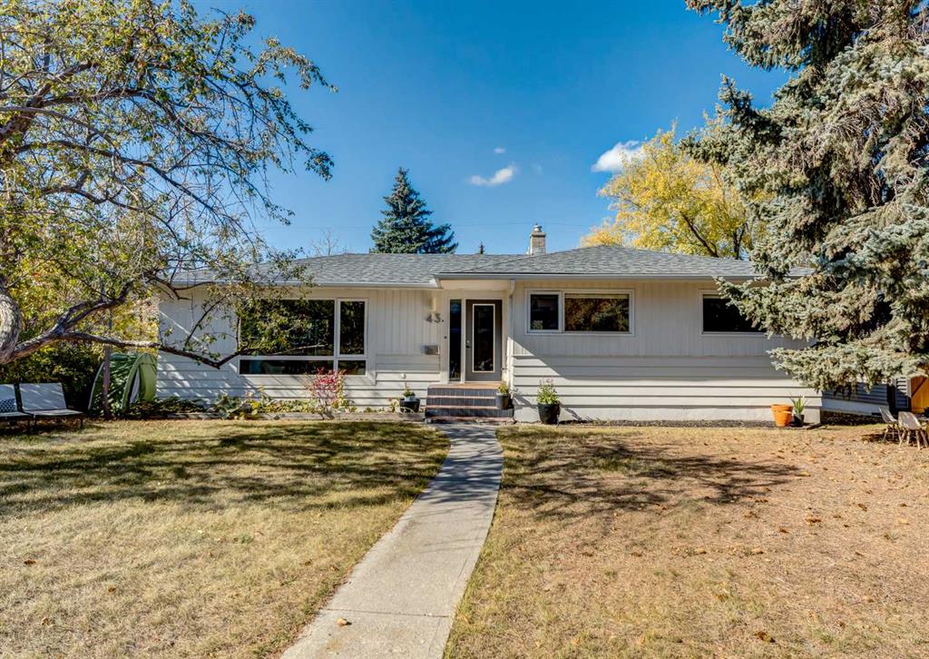 Picture of 43 Gateway Drive SW, Calgary Real Estate Listing