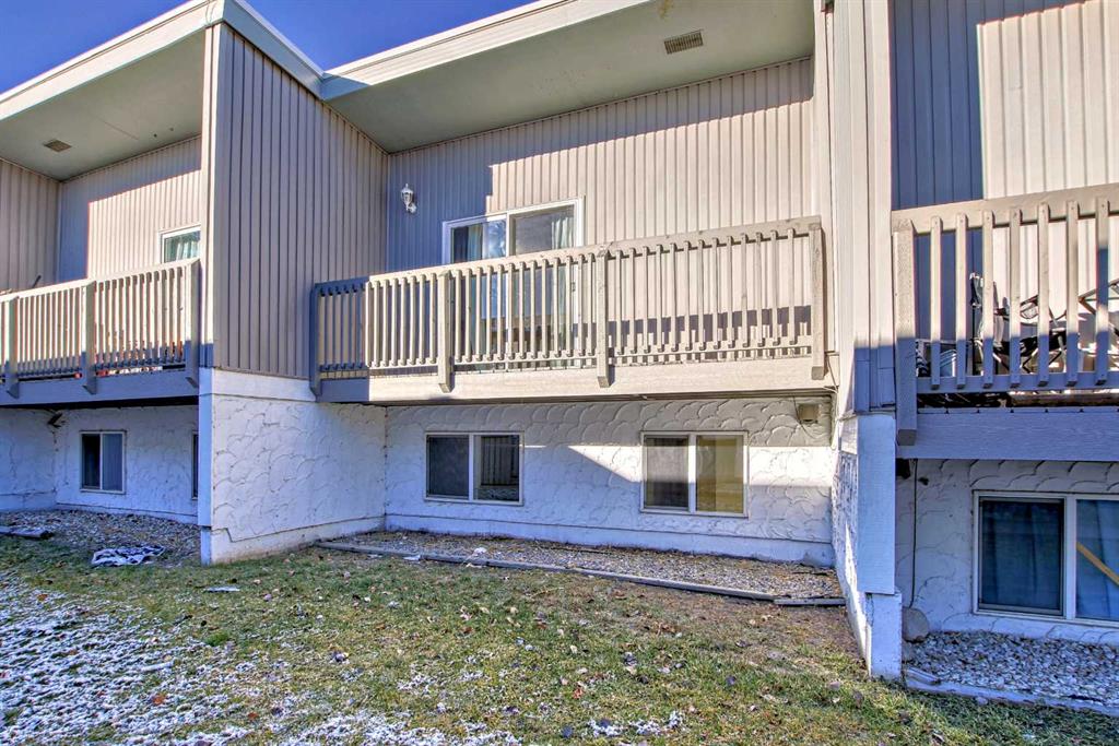 Picture of 5, 459 Huntsville Crescent NW, Calgary Real Estate Listing