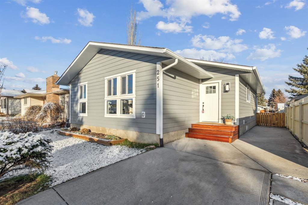 Picture of 251 Bracewood Road SW, Calgary Real Estate Listing
