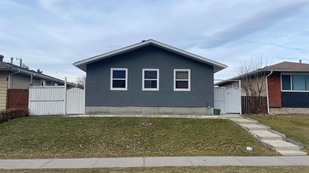 Picture of 6632 PENBROOKE Drive SE, Calgary Real Estate Listing